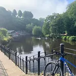 Nook On The Nidd, 纳尔斯伯勒
