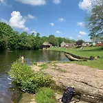 Nook On The Nidd,
